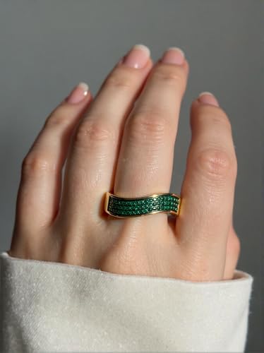 HEXAJOLIE Ribbon Statement Band Ring for Women | Elegant Gold Jewelry Accessories | Perfect for Party & Date Night | Hypoallergenic & Durable - color: Gold/Green