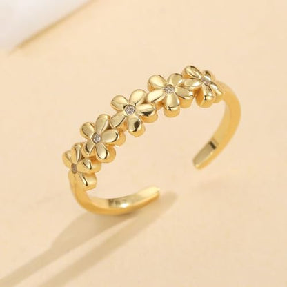925 Sterling Silver Daisy Toe Ring for Women | 14K Gold Plated Flowers Green CZ Band Open Foot Ring Adjustable Toe Ring Elegant Summer Beach Foot Jewelry Wedding Gifts - color: Daisy