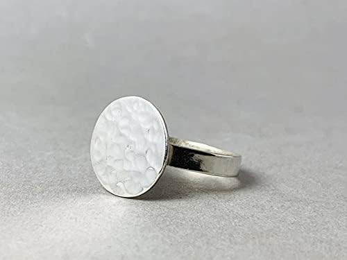 Circle Ring Hammered Disc Ring 925 Sterling Silver Handmade Statement Ring for Women Textured Modern Silver Band Bold Artistic Jewelry Everyday Ring Gift for Her