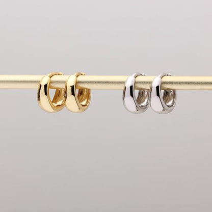 CHESKY 4 Pairs Small Huggie Hoop Earrings for Women - Chunky 14K Gold Plated/Silver Plated Lightweight Earring Stacks Cartilage Hoop Earrings Set for Multiple Piercing Trendy Jewelry - style: 4hoops-sl