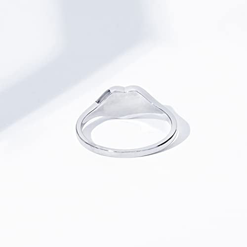 Amazon Essentials 14K Plated Sterling Silver Round Signet Ring - color: Silver, size: 9, style: Heart