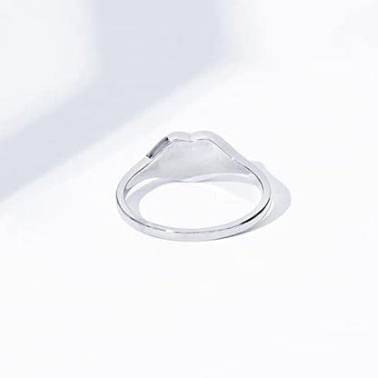 Amazon Essentials 14K Plated Sterling Silver Round Signet Ring - color: Silver, size: 9, style: Heart