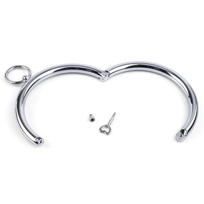 Elevate Your Look with a Polished Stainless Steel Locking Necklace: Women's Chunky Neck Collar Jewelry