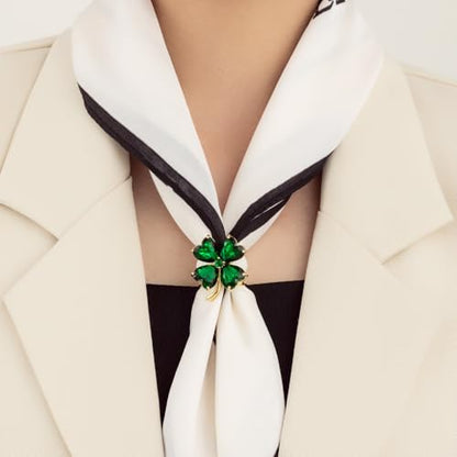 Kokoma Green Crystal Four Leaf Clover Scarf Ring Brooch for Women, Cubic Zirconia Floral Silk Scarf Clip Scarves Ring Buckle Shawl Brooch Accessory Jewelry for St. Patrick's Day