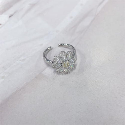 NewZenro Rhinestone Flower Adjustable Open Rings for Women Silver/Gold Plated Sparkling Crystal Floral Statement Finger Band Wrap Rings Comfort Fit Dainty Wedding Jewelry - color: Silver