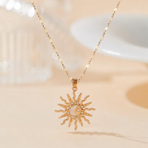 Gold Sun Pendant Necklace with Rhinestone Accent, Elegant and Fashionable, Perfect for Daily Wear & Special Occasions - color: Gold/Oval Lip Chain