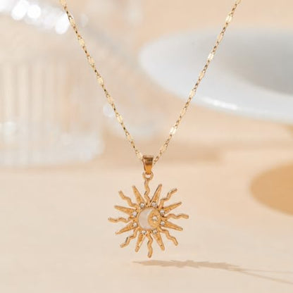 Gold Sun Pendant Necklace with Rhinestone Accent, Elegant and Fashionable, Perfect for Daily Wear & Special Occasions - color: Gold/Oval Lip Chain