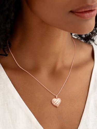 U7 Women Locket Necklace, Heart Photo Lockets Hold Picture, Gift Box Packed | Gold/Silver/Rose Locket Charm, Custom Picture and Engravement Heart Pendant, 20" Chain, Personalized Gift for Mom Wife Friend - color: 05# Rose Gold Stripe