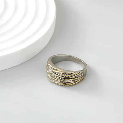 Mytys 2 Tone Intertwined Crossover Statement Ring Fashion Chunky Band Rings for Women Wide Index Finger Rings Costume Jewelry - color: scaled-down Gold and silver