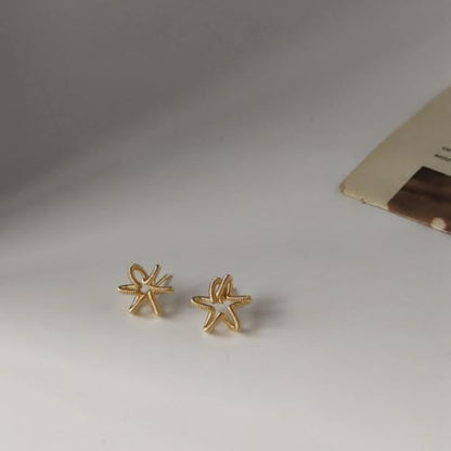 Wire-Wrapped Star Stud Earrings for Women Sustainable 14K Gold Plated Recycled Brass Hypoallergenic 925 Sterling Silver Posts PVD Coated Artisanal & Unique 13mm