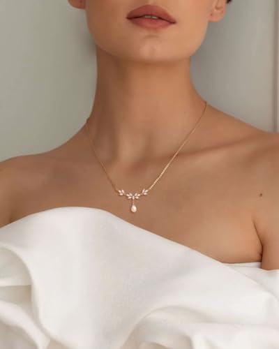 Pearl Necklace for Women- 14K Gold-plated/White Gold-plated Dainty Pearl Necklace for Women - color: Gold leaf teardrop