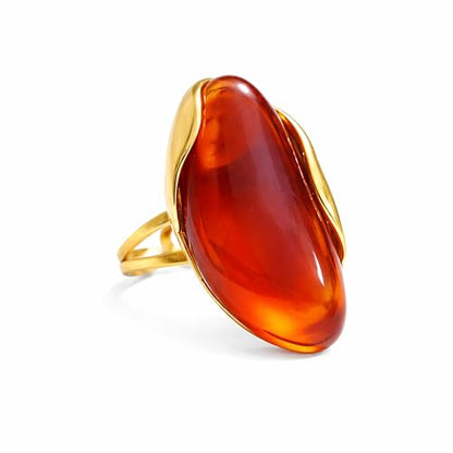 Mchic Colorful Chunky Statement Ring for Women: Boho Large Oval Acrylic Finger Ring Stainless Steel Adjustable Beach Summer Y2K Handmade Jewelry Gift for Women - color: Amber