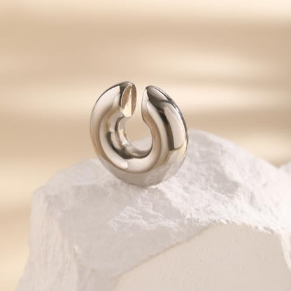 Chunky Gold Ear Cuffs Earrings for Women Non Piercing Gold Cuff Clip On Cartilage Hoop Earring Trendy Lightweight Thick Cuff Earrings for Women - color: silver1