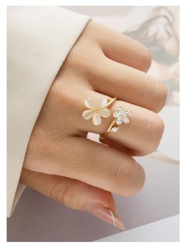 Kokoma Dainty Flower Ring for Women Sparkling Cubic Zirconia Daisy Open Statement Rings Pearl Chic Engagement Promise Ring Wrap Finger Band - color: White