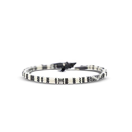 Made by Nami Surfer Anklet for Men and Women Waterproof and Adjustable Surfer Ankle Bracelet String Ankle Bracelet Beach Accessory for Ethnic Hippie Style - color: White