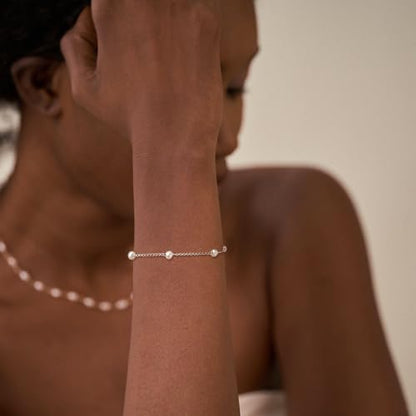 BERISO Gold/Silver Pearl Bracelets - 14K Gold Plated Dainty Pearls Beaded Chain Heart Bracelets - style: Pearl-Silver
