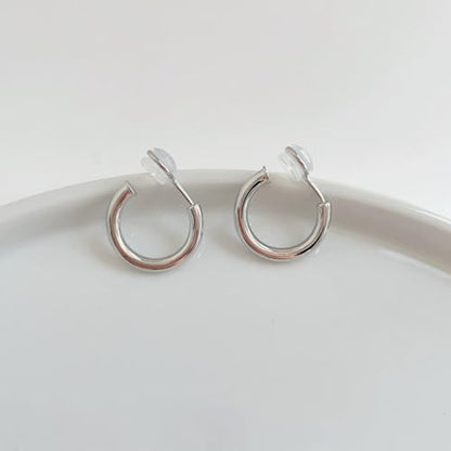 Gold Hoop Earrings for Women Clip On Earrings Dainty Gold Huggie Hoop Earrings for Women Small Trendy Jewelry Gift Non Tarnish - color: silver