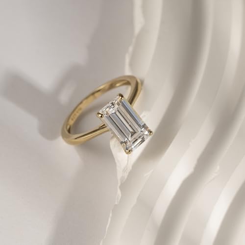 DIAMONBLISS Marilyn Monroe 10-Carat Big Solitaire Ring For Women | 14K Gold Plated 925 Sterling Silver Glamorous Cocktail Ring | 100 Facet Cubic Zirconia CZ Simulated Diamond - style: Emerald 5.0 Carats