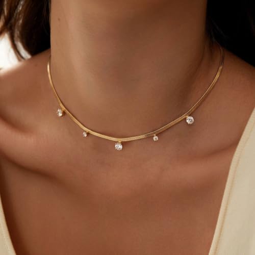 Gold Choker Necklace for Women, Dainty Gold Necklace 14k Gold Plated Simple Coin Butterfly Choker Necklaces for Women Trendy Charm Cute Non Tarnish Gold Necklace Fashion Waterproof Jewelry - color: B-Gold
