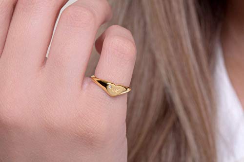 Women Heart-shaped ring in solid Gold 9k, 14k, & 18k, Heart Signet for pinky finger, Initial engraved chevalier ring, Unique love gift, RN310