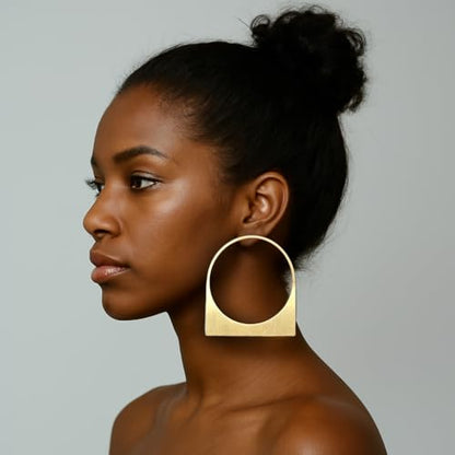 Large Chunky Gold Hoop Earrings for Women – Expensive Hollow Geometric Stainless Steel Statement Dangle Earrings with Textured Big Circle Design, Modern Metallic Fashion Jewelry Gift - color: Gold