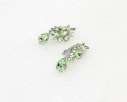 Faship Statement Dangling Floral Clip On Earrings For Women - color: Light Peridot