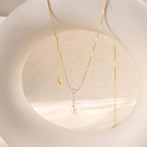 Pearl Necklaces for Women Trendy,Dainty Pearl Pendant Necklace | 14k Gold Plated Elegant Pearl Necklace,Simple Pearl Pendant,Dainty Gold Jewelry,Waterproof Summer Bridal Wedding Accessories - color: GOLD-8