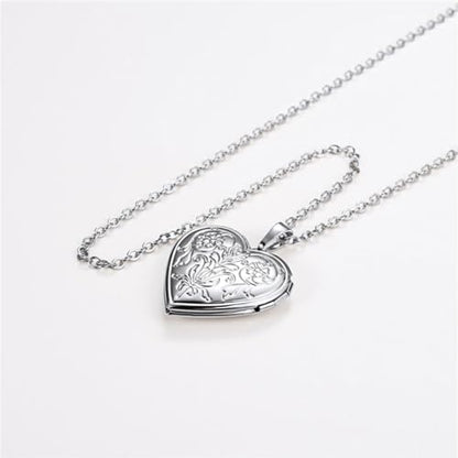 2 Pcs Locket Necklace that Holds Pictures Stainless Steel Locket Pendant Necklace Image Chain Necklaces for Women - color: Love Heart 5