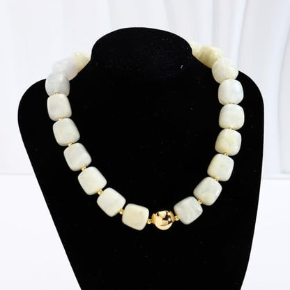 Chunky Colorful Beaded Choker Necklace for Women, Summer Beach Statement Resin Beads Necklace, Trendy Womens Summer Beach Jewelry Birthday Gifts for Vacation Holiday - color: Square White Bead