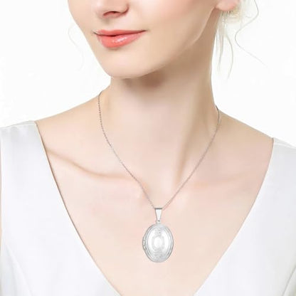 2 Pcs Locket Necklace that Holds Pictures Stainless Steel Locket Pendant Necklace Image Chain Necklaces for Women - color: Oval 2