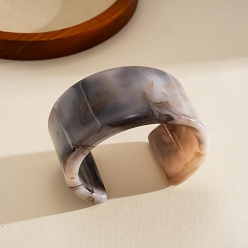 Colorful Acrylic Resin Open Bracelet Geometric Simple Transparent Tortoiseshell Acetate Plate Cuff Bangle Lightweight Chunky Thick Thin Wide Face Plastic Bracelet for Women Jewelry - color: A light coffee