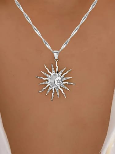 Gold Sun Pendant Necklace with Rhinestone Accent, Elegant and Fashionable, Perfect for Daily Wear & Special Occasions - color: Silver/Water Wave Chain