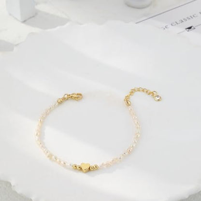 BERISO Gold/Silver Pearl Bracelets - 14K Gold Plated Dainty Pearls Beaded Chain Heart Bracelets - style: Pearl Heart-Gold