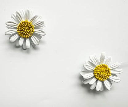 6 Pcs Daisy Flower Brooches, Sunflower Lapel Pins, Sun Flower Brooches, Floral Lapel Pins for Women Fashion Jewelry Accessories - color: White