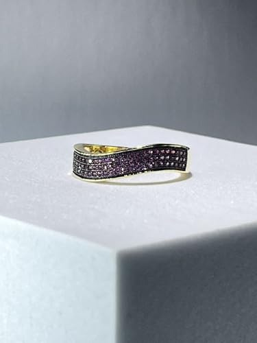 HEXAJOLIE Ribbon Statement Band Ring for Women | Elegant Gold Jewelry Accessories | Perfect for Party & Date Night | Hypoallergenic & Durable - color: Gold/Purple