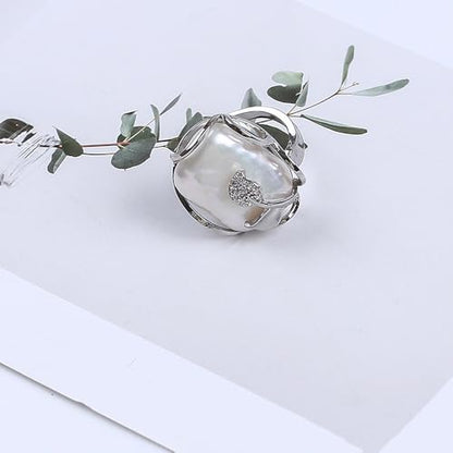 GIGB PBDK Gold Plated Baroque Pearl Ring for Women Fashion Chunky Irregular Pearl Knuckle Statement Ring Minimalist Promise Ring Bridal Wedding Charm Jewelry - color: Silver2