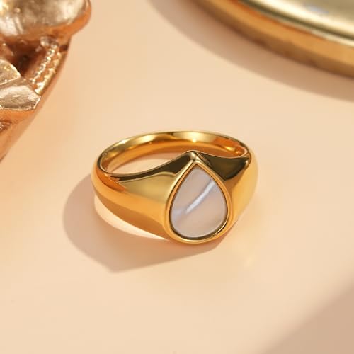 YeGieonr Gold Rings for Women Trendy Non Tarnish Chunky Gold Plated Ring, Waterproof Stainless Steel Gold Jewelry Gift - color: Heart Shell, size: 9