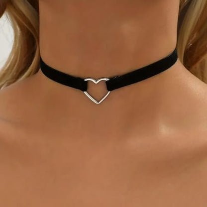 Fesciory Black Necklaces for Women, Adjustable Layered Velvet Leather Lace Collar Necklace, Goth Jewelry Gifts. - color: Heart