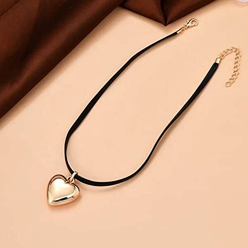 Andelaisi Boho Heart Velvet Choker Necklace Black Velvet Suede Necklace Choker Gold Love Heart Pendant Necklace Gothic Black Velvet Ribbon Necklace Chain Jewelry for Women