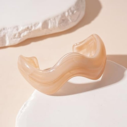 Creative Wave-shaped Opening Cuff Bracelets Statement Colorful Geometric Chunky Bangle Bracelets Acrylic Resin Irregular Wristbands for Beach Vacation Jewelry - color: Shallow Khaki