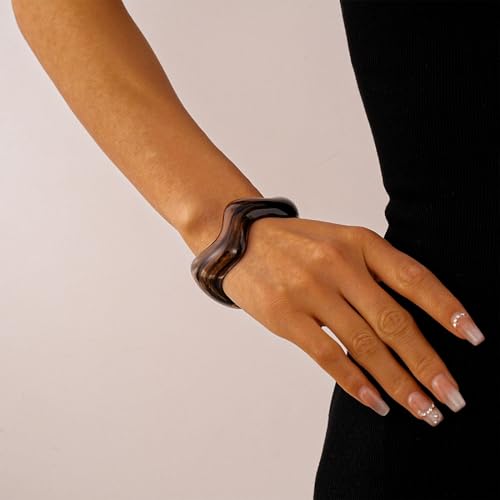 Creative Wave-shaped Opening Cuff Bracelets Statement Colorful Geometric Chunky Bangle Bracelets Acrylic Resin Irregular Wristbands for Beach Vacation Jewelry - color: Black