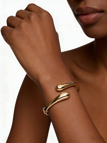 Exquisite and Stylish Gold Bracelet, Fashion Jewelry, Women's Gold Accessories – Ideal Gift for Mom, Wife or Girlfriend - style: Multi-layer lace pattern hollow C-shaped bracelet