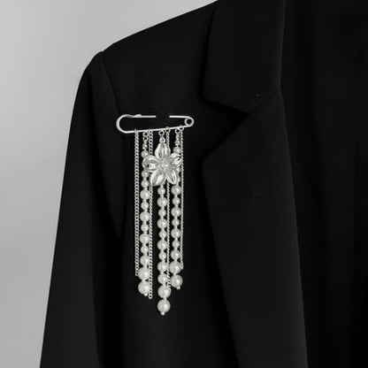Gold Flower Pearl Tassel Brooch Pin for Women Elegant Pearl Chain Safety Pin Brooch Wedding Party Gift Dainty Elegant Lapel Pins Dress Suit Clothes Accessories - color: Silver