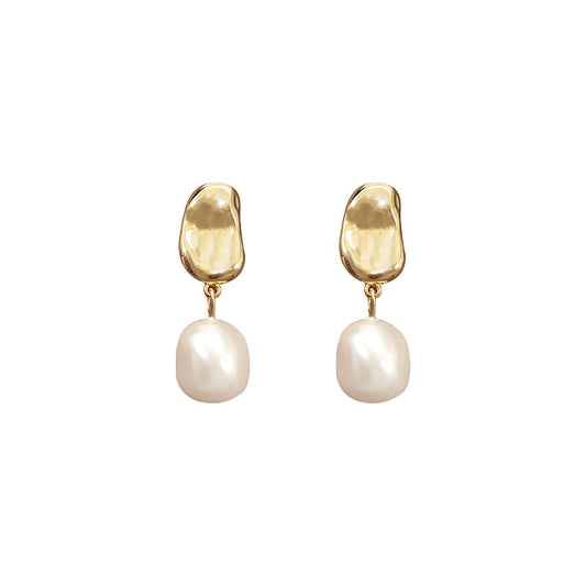 18K Gold Plated Clip-On Pearl Drop Earrings – Elegant Faux Baroque Pearl Dangle for Non-Pierced Ears, Vintage Style Jewelry
