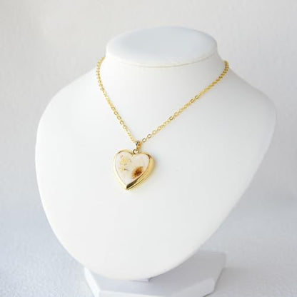 Heart Locket Necklace That Holds Pictures Pressed Flower Photo Locket Pendant Necklace for Girl Women Gift for Her - style: White Daisy
