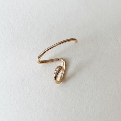 Ear Cuffs Non Piercing Dainty Cartilage Helix Ear Wrap Hypoallergenic Adjustable Clip On Earrings for Women - color: Gold for right ear