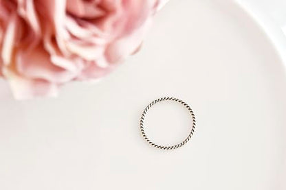 AeraVida Stylish Twist Oxidized and Polished Sterling Silver Band Ring | Ring for Women | Adorable Gift for Daughter | Anniversary Jewelry Gift Ring Size 7-9