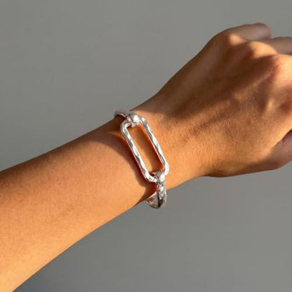 Moodear Chunky Gold Bangle Bracelets for Women, 14K Gold Plated/Silver Cuff | Chunky Statement Jewelry with Hammered Texture, Non Tarnish Gold Plated Finish, Unique Cuff Design, Lightweight Comfort - style: Silver 18.5cm （≈7IN）Paperclip