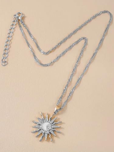 Gold Sun Pendant Necklace with Rhinestone Accent, Elegant and Fashionable, Perfect for Daily Wear & Special Occasions - color: Silver/Water Wave Chain