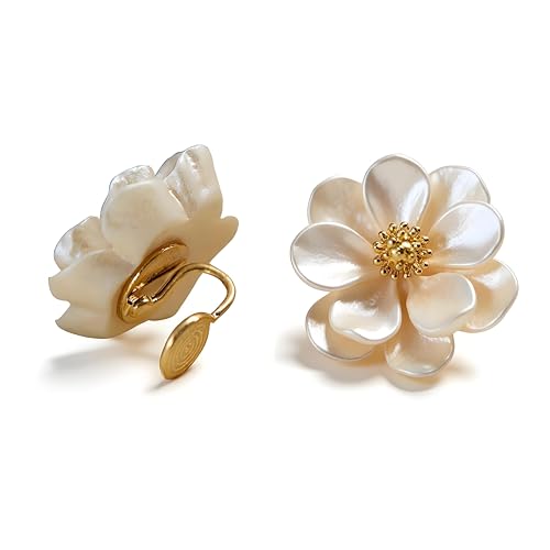 Clip-On Earrings for Womem Flower Faux Pearl Non Piercing Earrings Jewelry - color: Camellia